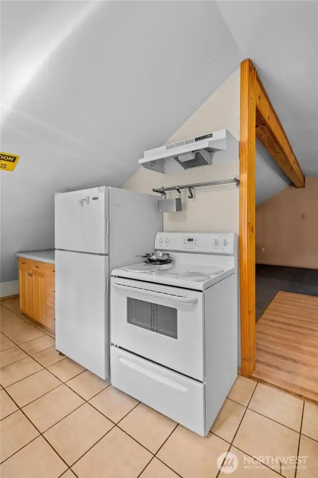 studio Kitchenette