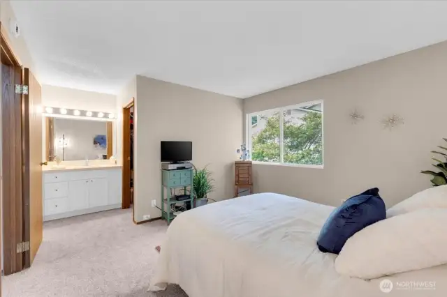 Additional vanity in room next to walk in closet