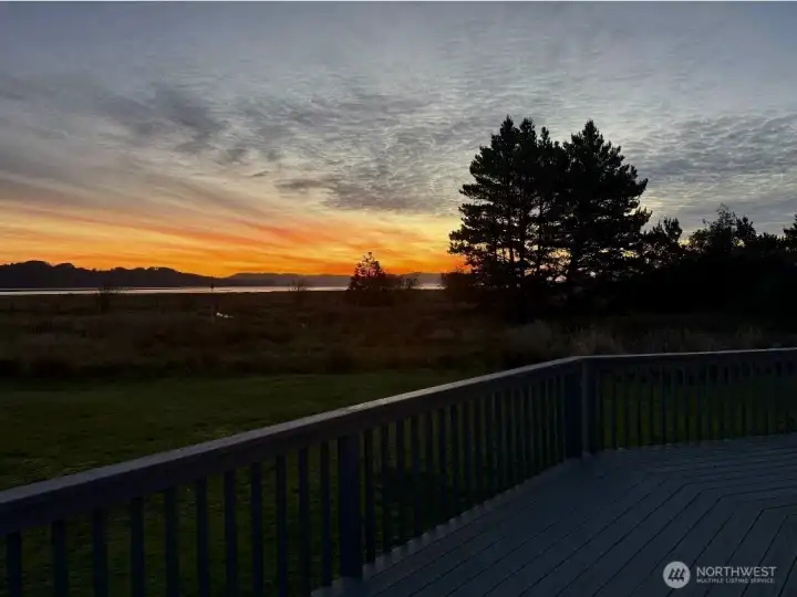 Morning Sunrise View!