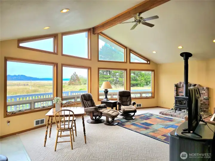 Look at the beautiful view!