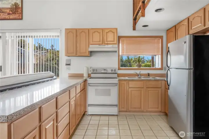 Guest home kitchen