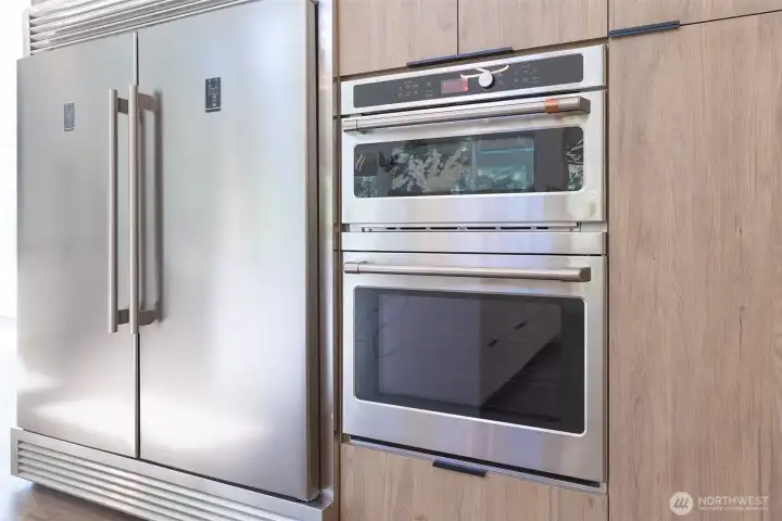 Kitchen - Double Oven