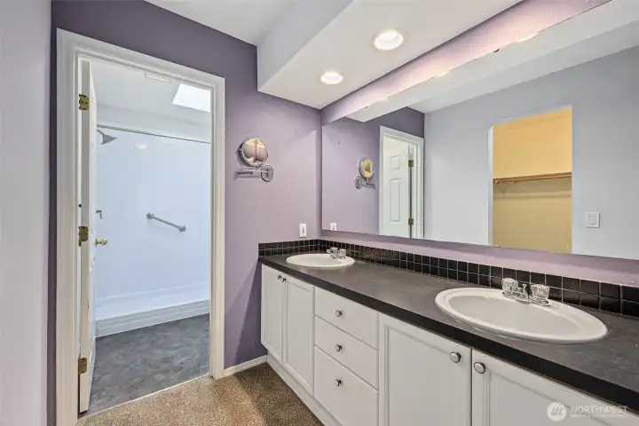 Dual Vanity Space & Canned Lighting