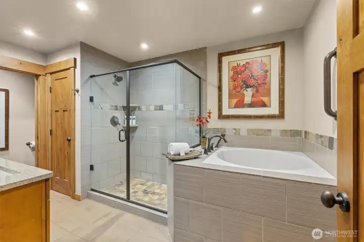 5-piece primary bath