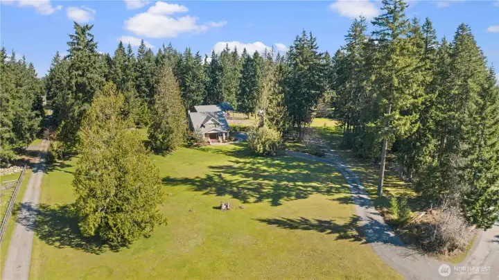 5 lush acres and a 2000 sq ft shop