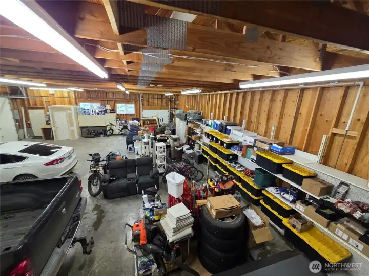 All this and a car lift!