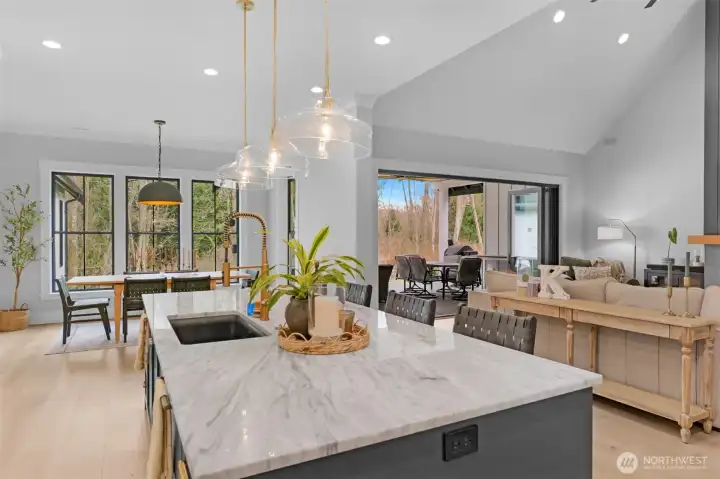 It's hard not to LOVE IT!