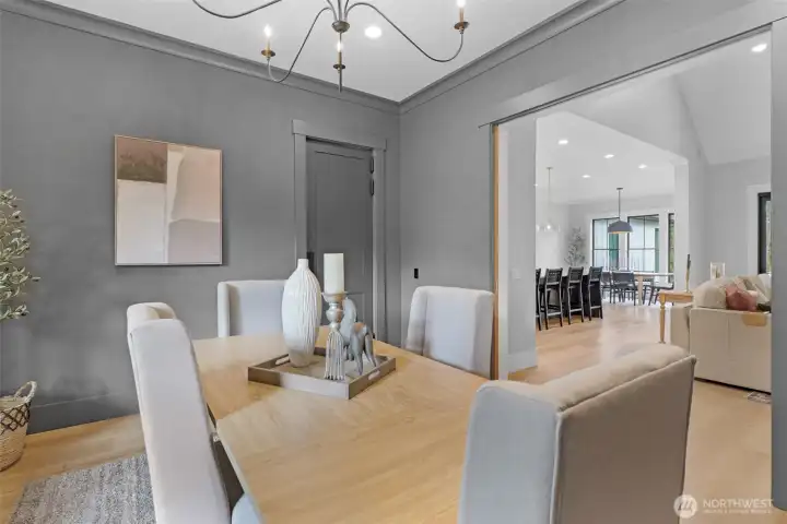 Two-Way swinging door to the Butler Pantry...