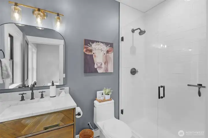 Bonus Room 3/4 Bath.