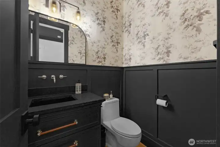 North-Wing Powder Room.
