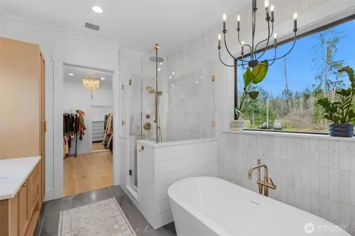 Deluxe 5-Piece Primary Suite / Heated Floors.