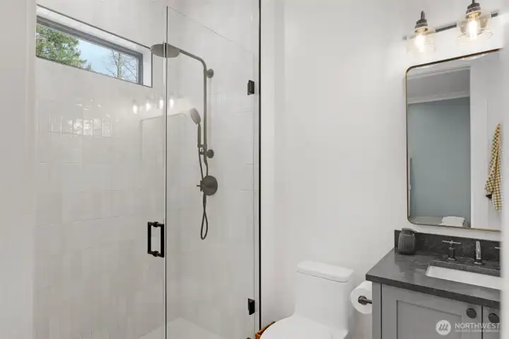 Second Primary Suite...