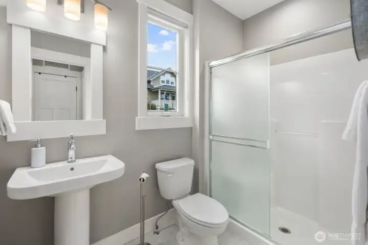 Main floor guest bath