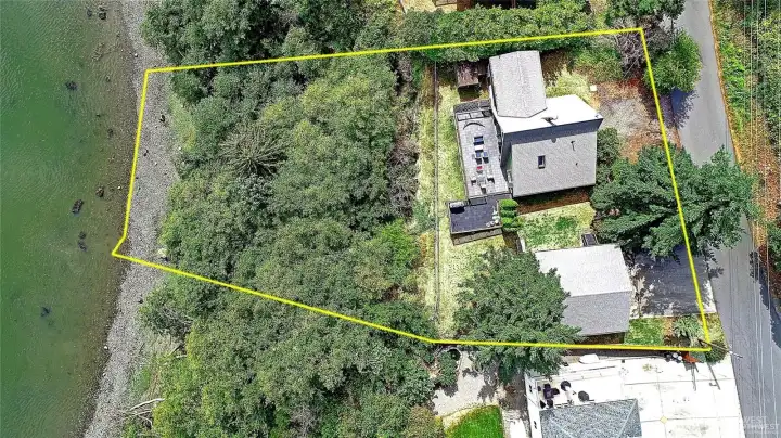 The of the land from the home/garage...to the waterfront and tidelands....96 ft all yours to play on and in!