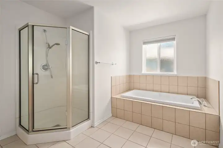 Relax in the jetted tub