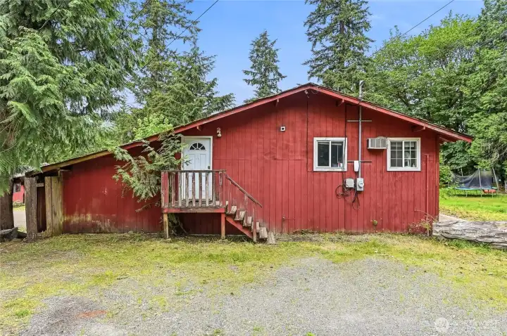 Front entrance to office and access to the stairs leading down to the barn.