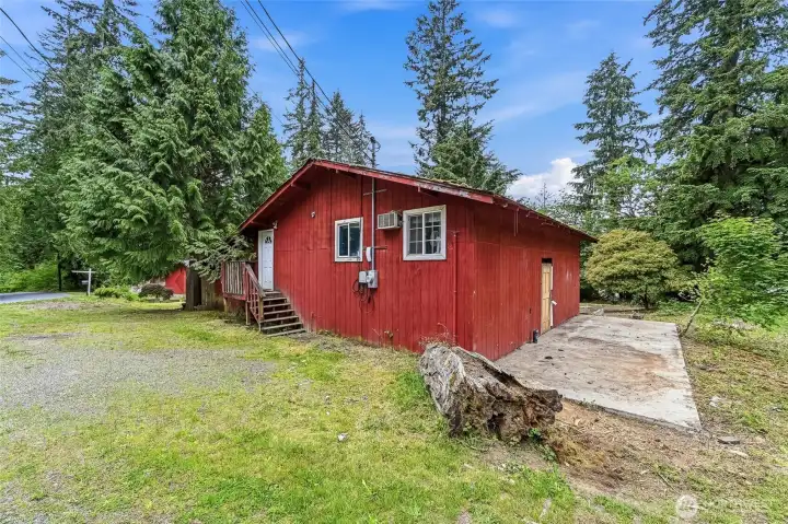 Barn and Parking Pad