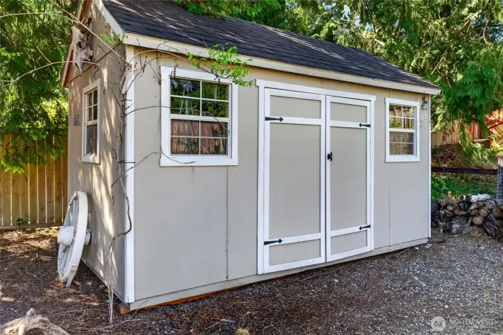Great shed for tool storage or a fun party shed Great shed for tool storage or a fun party shed
