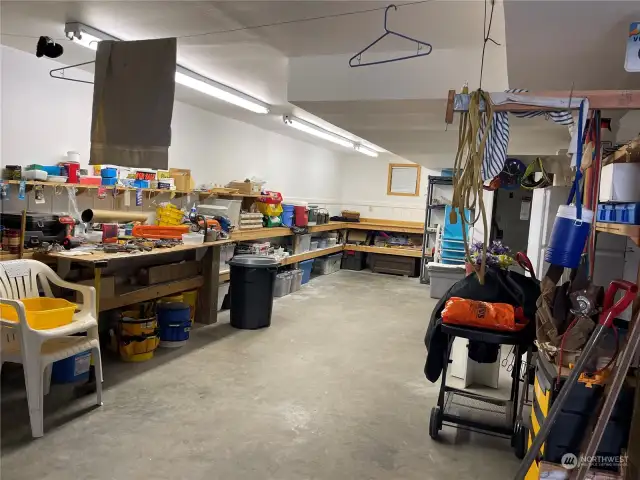workshop space in basement garage