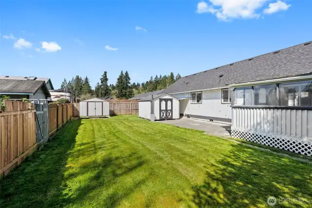 Super spacious backyard - room for critters, pool and volleyball.