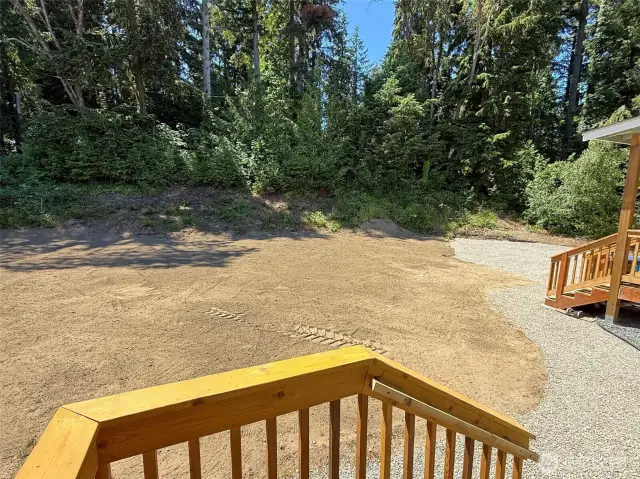 Both the main home and ADU have entrances at the back via gravel path, and connect directly to your new back yard.
