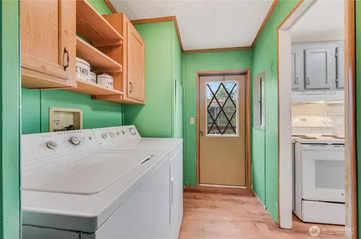 Laundry room/Pantry off of kitchen