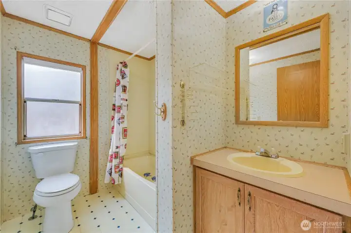 2nd Bath separating 2 BR's on this end of house.
