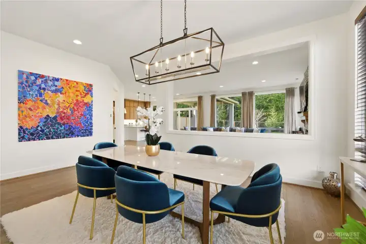 Spacious Dining area