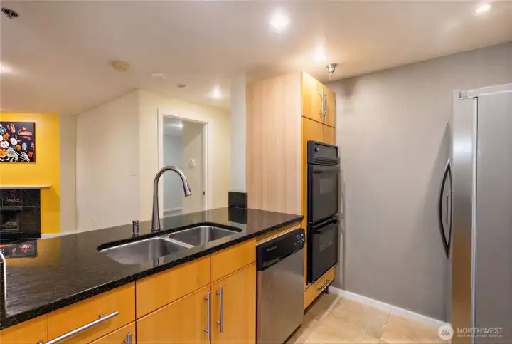 Kitchen, Sink, Dishwasher, Double Oven