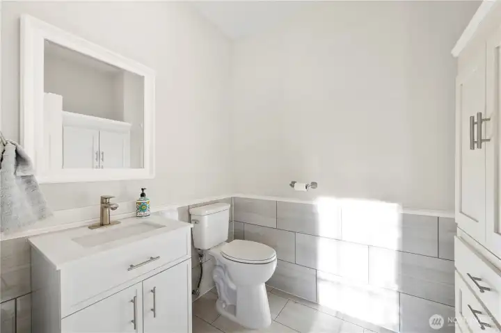 Main Floor Bathroom- Off of Kitchen.