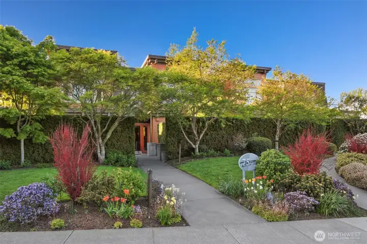 Welcome to 75 Pine Street.