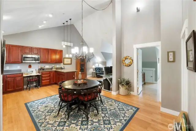 Vaulted ceilings in the 2nd family, kitchen & dining room.