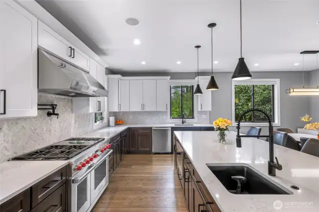 Large stove/oven with stovetop faucet
