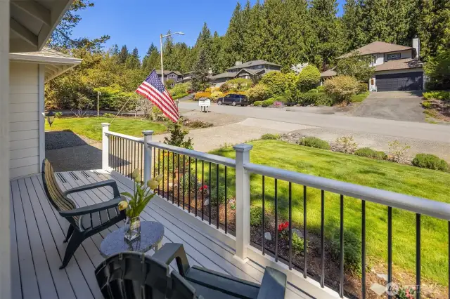 Located in Mandolin Hills where neighbors enjoy evening strolls in this quiet neighborhood.