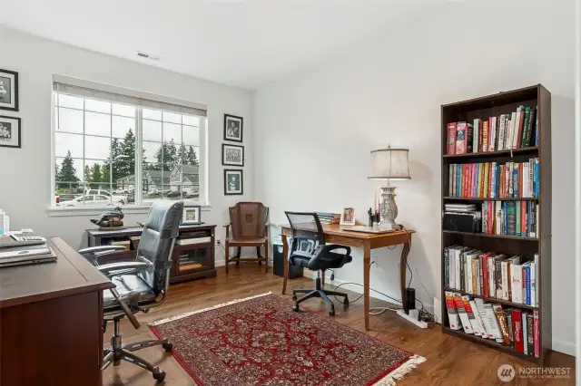 Bright 3rd bedroom can handle a wide variety of furnishings