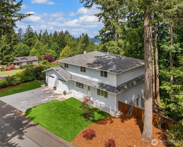 Welcome To the Wonderful Pioneer Hill West Community located in Beautiful Poulsbo.