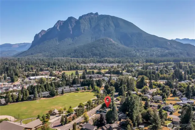 Si Park and Mt. Si