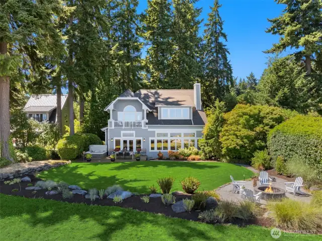 Such a pretty house--