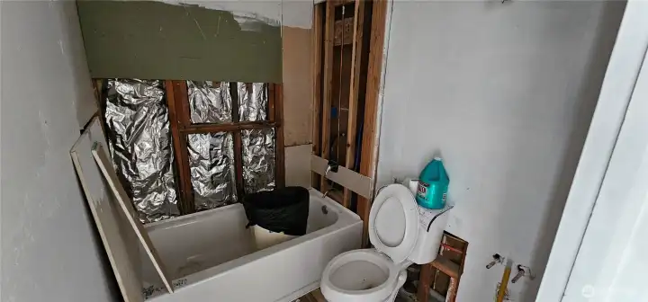 Unfinished bath