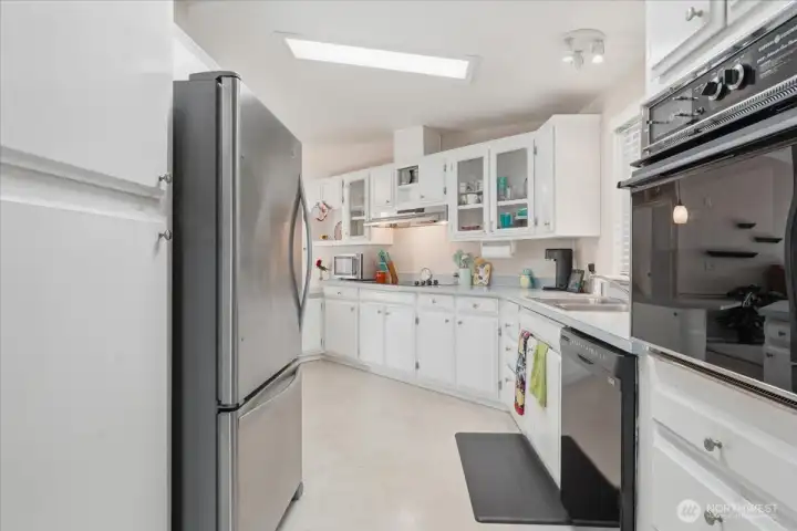 Other end view of Kitchen