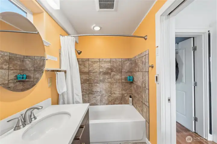 ADU Full bath