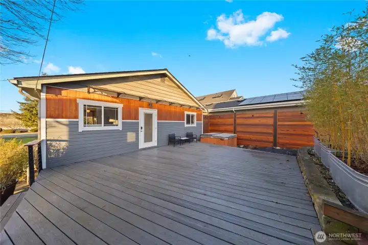 Large trex deck with hot tub