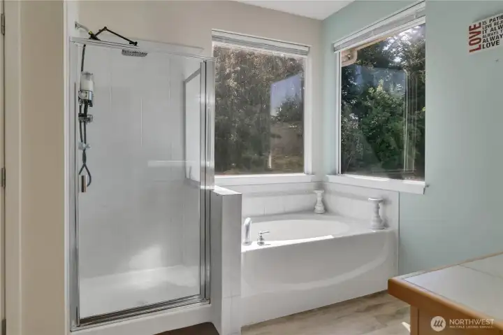 5 piece primary bath
