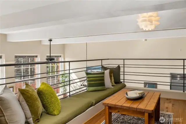 Quiet contemplation, your 'zen' space, reading nook and or morning yoga. An amazing space.