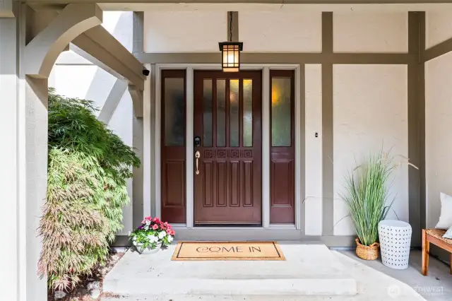 Covered front porch to welcome guests!