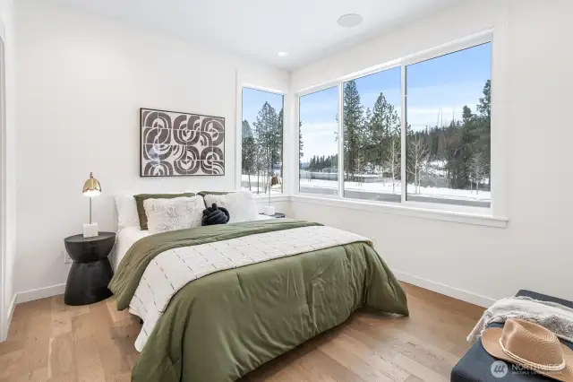Photos are for illustrative purposes only & depict a different floor plan by Toll Brothers, finishes, or features than the actual home for sale. Actual layout & specifications vary. Home listed for sale (Banner Elite) is brand new & photos are not yet available.