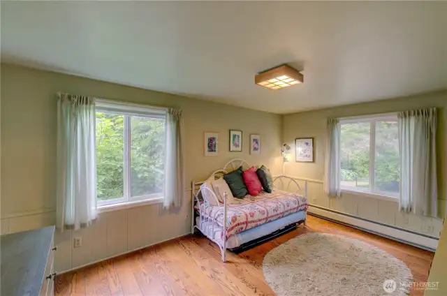 Upstairs bedroom #3