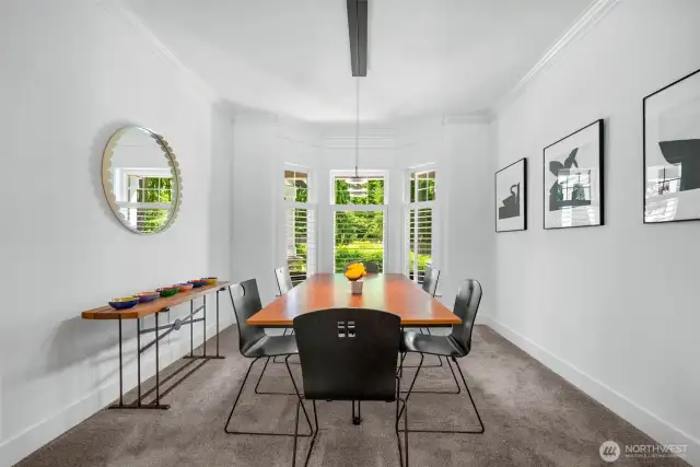 dining room off living room