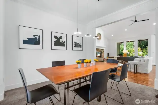 dining room off living room