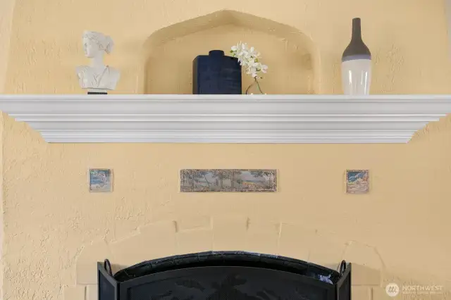 Fireplace mantel detail